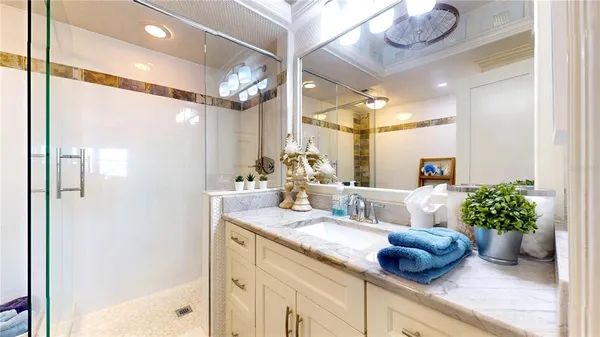 $4,800 | 4950 Gulf Boulevard, Unit 408, St. Pete Beach, FL 33706