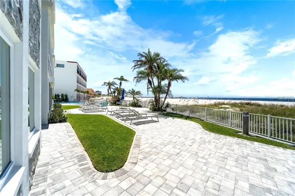 $4,800 | 4950 Gulf Boulevard, Unit 408, St. Pete Beach, FL 33706