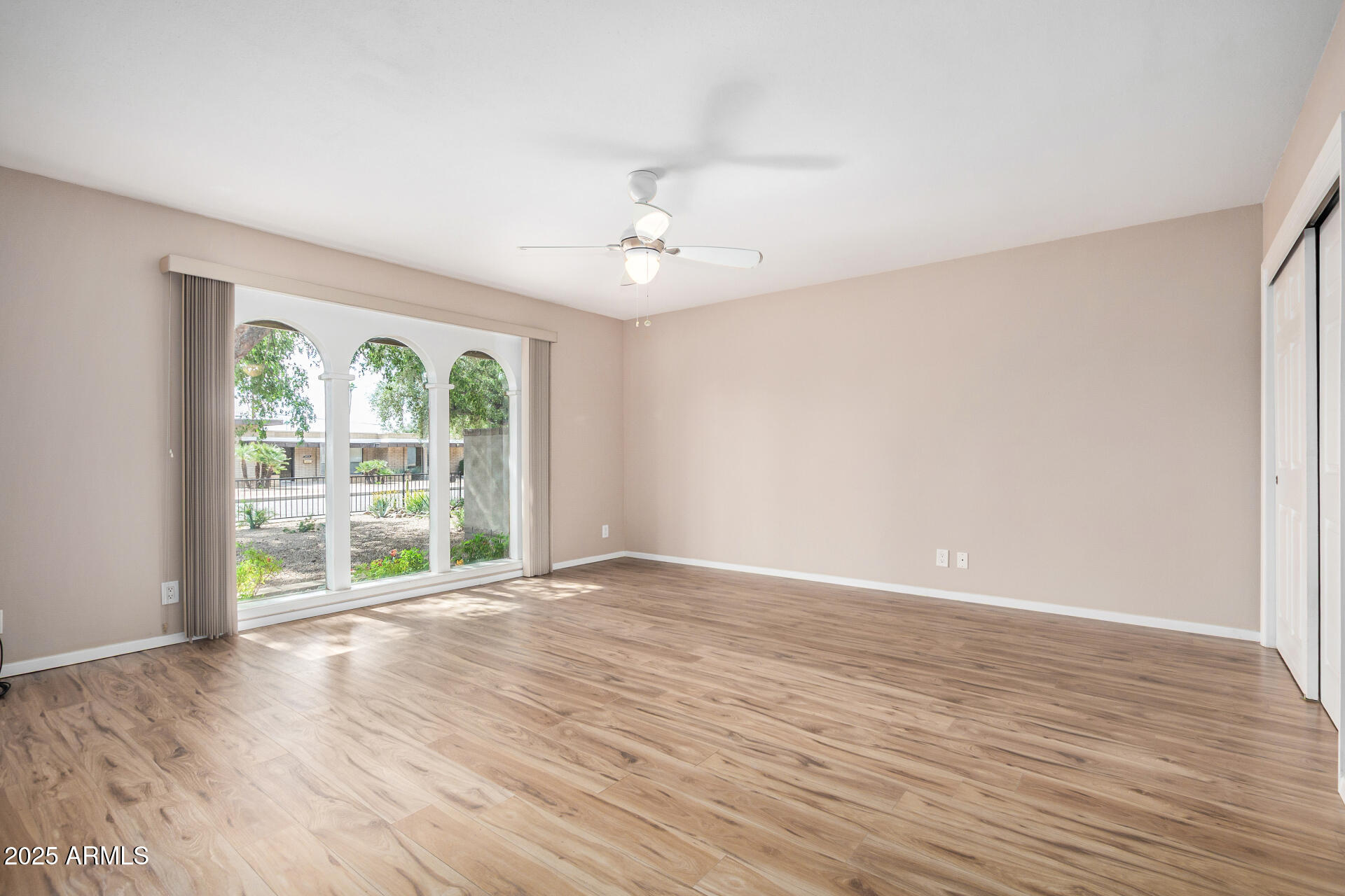 3738 East Montecito Avenue Phoenix, AZ 85018 - Photo 26 of 51 Bedroom 2