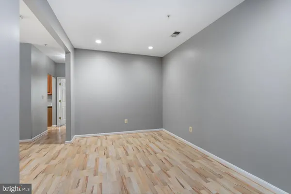 $279,000 | 1907 Kathryns Court, Unit 1907, Essex, MD 21221