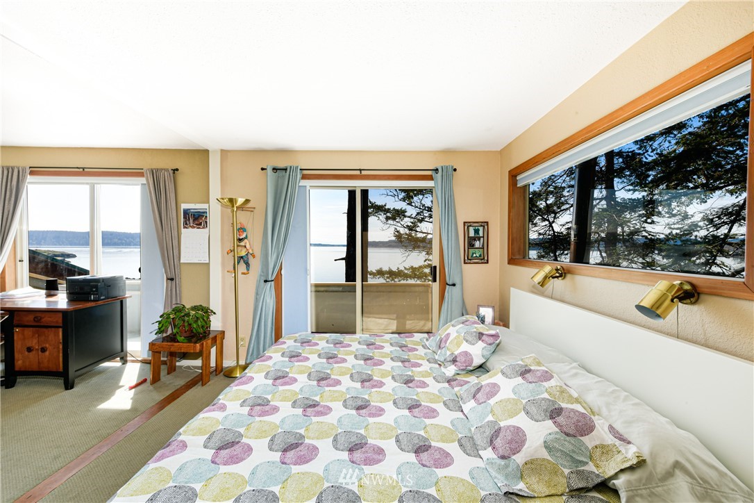 18328 Capet Zalsiluce Road La Conner, WA 98257 - Photo 13 of 40 Gallery Image 13