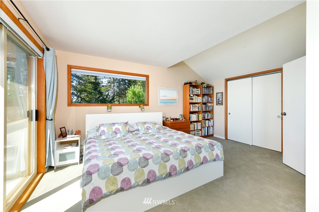 18328 Capet Zalsiluce Road La Conner, WA 98257 - Photo 15 of 40 Gallery Image 15