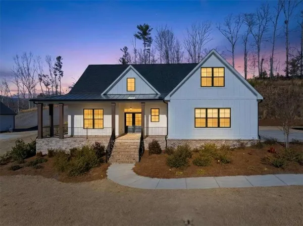 $722,900 | 300 Oxford Road, Ball Ground, GA 30107