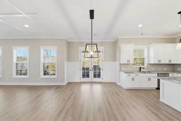 $722,900 | 300 Oxford Road, Ball Ground, GA 30107