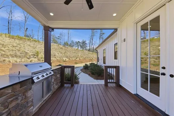 $722,900 | 300 Oxford Road, Ball Ground, GA 30107