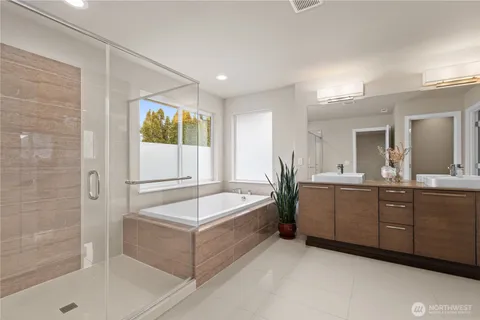 $1,325,000 | 1113 Gaines Avenue Southeast, North Bend, WA 98045