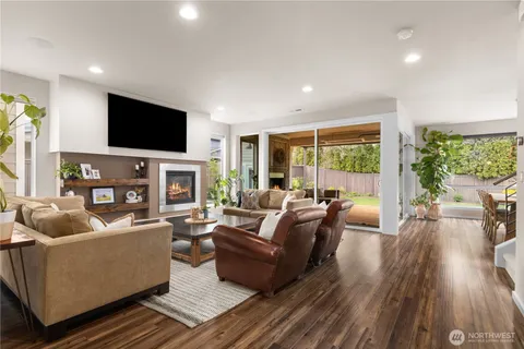 $1,325,000 | 1113 Gaines Avenue Southeast, North Bend, WA 98045