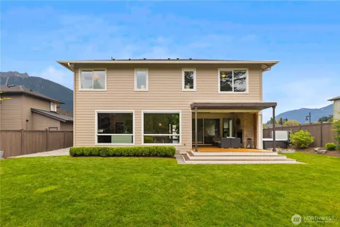 $1,325,000 | 1113 Gaines Avenue Southeast, North Bend, WA 98045