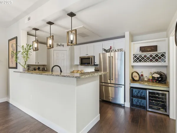 $390,000 | 640 Springtree Lane, West Linn, OR 97068