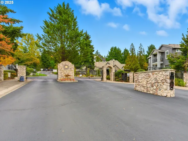 $399,000 | 640 Springtree Lane, West Linn, OR 97068