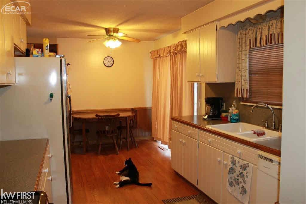13555 Tuscola Road Clio, MI 48420 - Photo 12 of 22 21401034-11.JPG