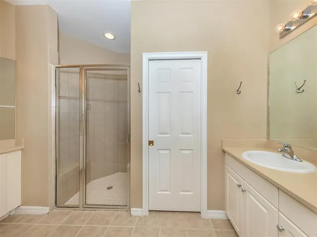 a view of a tennis court