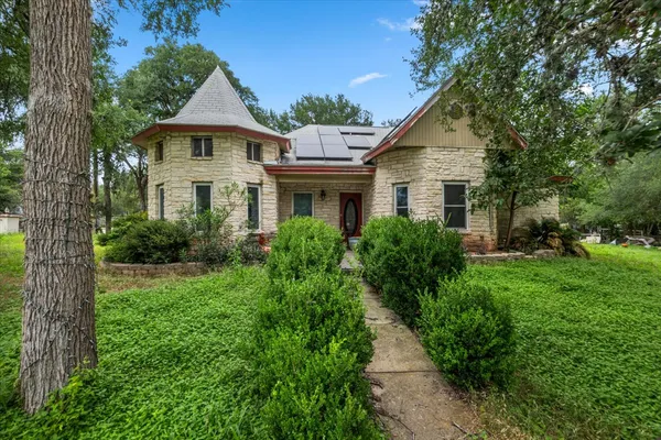 $259,900 | 112 Rock Point Drive, Del Valle, TX 78617