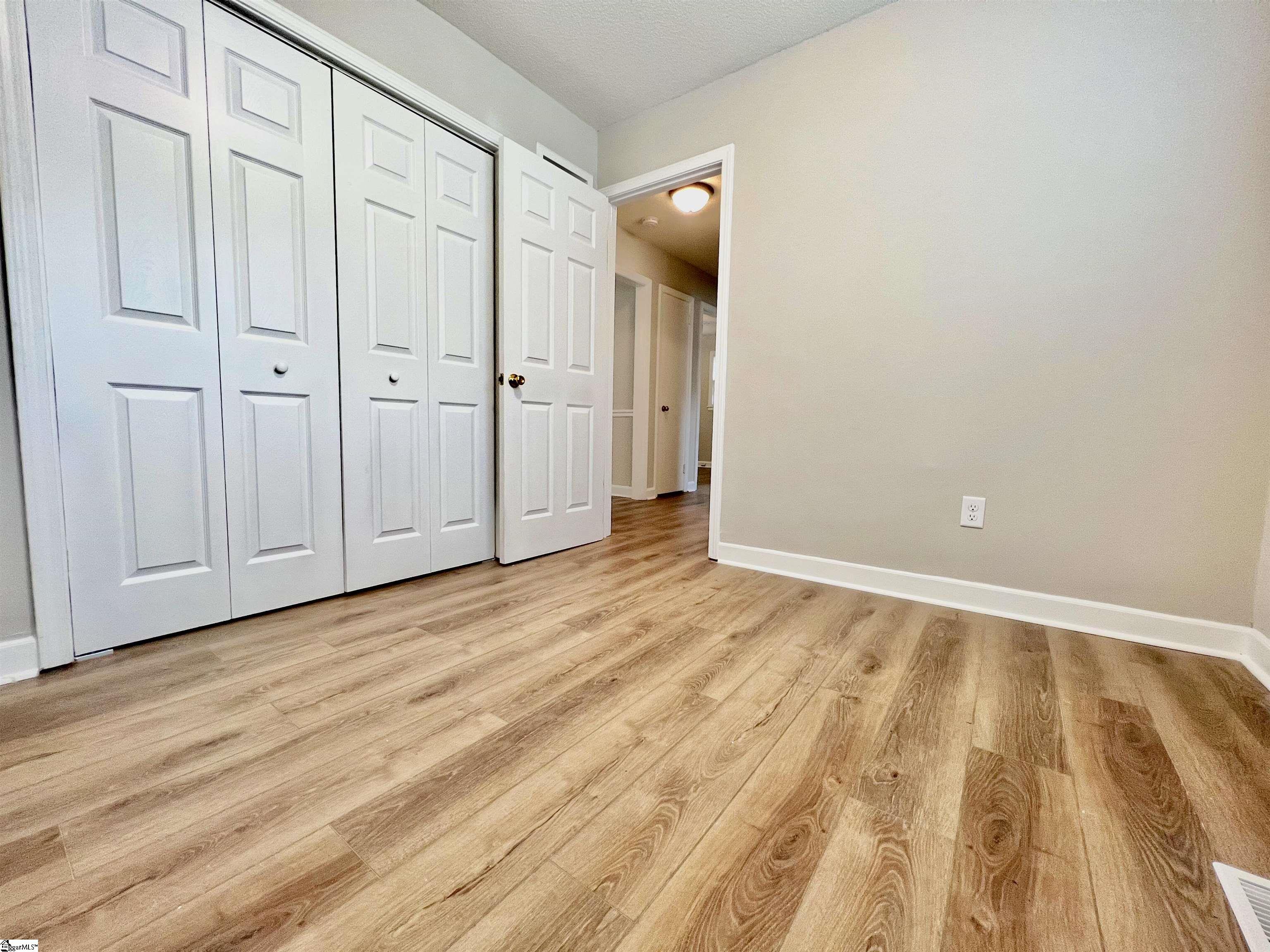 3904 Dixon Road Anderson, SC 29625 - Photo 15 of 20