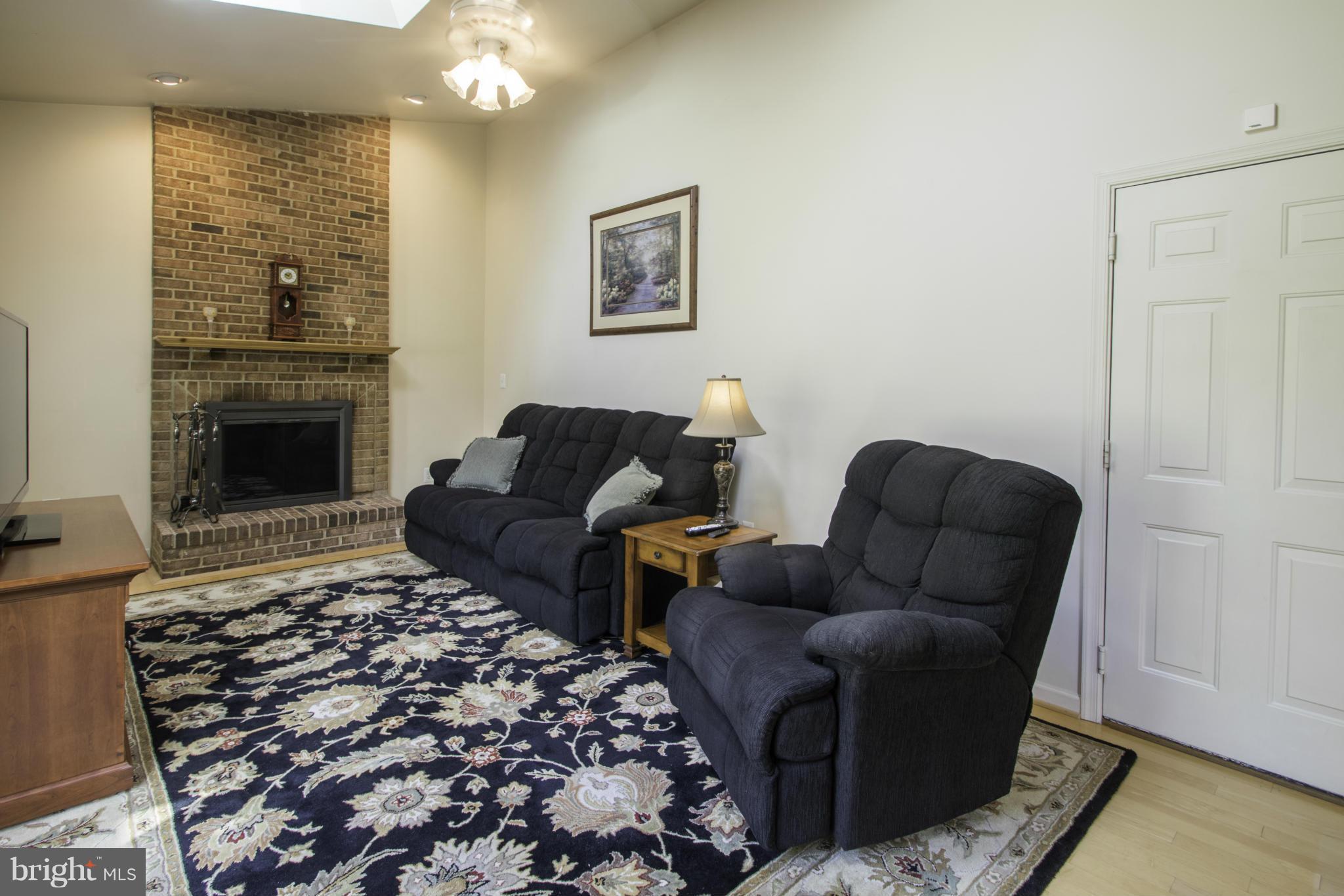 7801 Locust Wood Road Severn, MD 21144 - Photo 14 of 27 Family Room