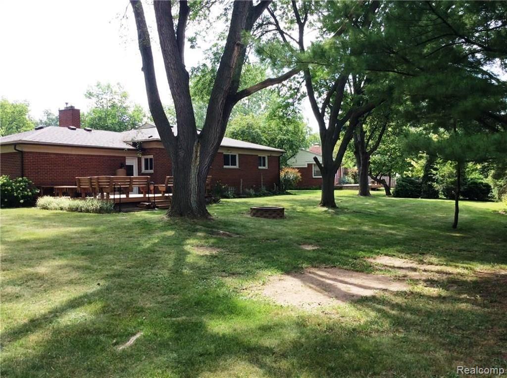 28369 Westerleigh Road Farmington Hills, MI 48334 - Photo 16 of 16