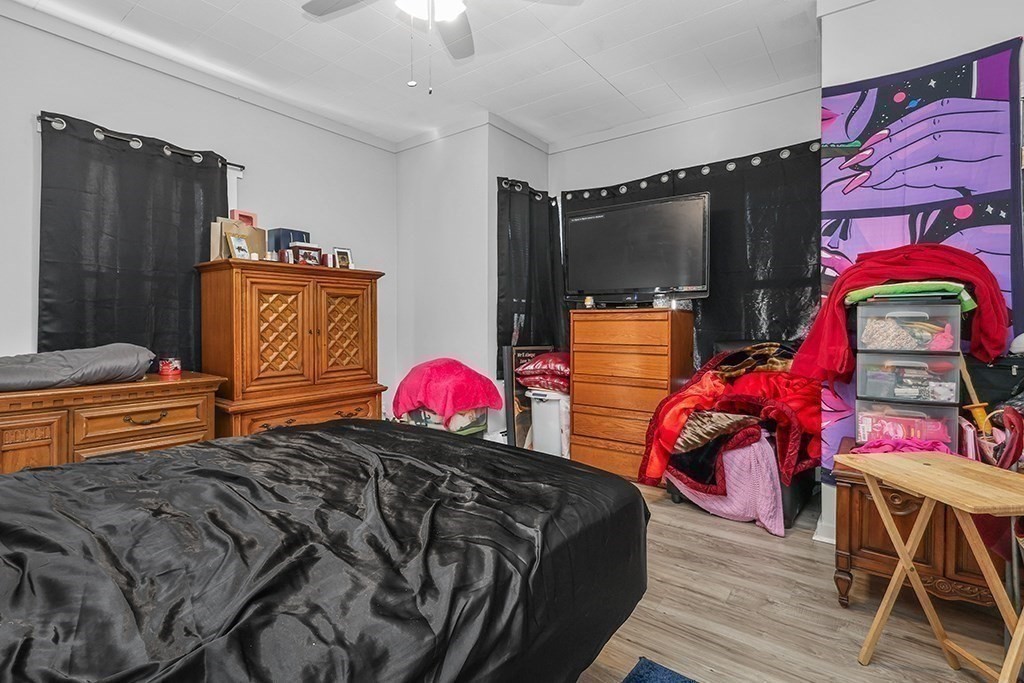 90 Quequechan Street Fall River, MA 02723 - Photo 13 of 41