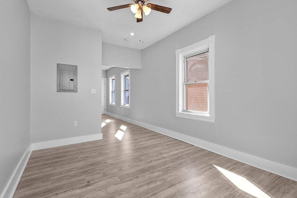 90 Quequechan Street Fall River, MA 02723 - Photo 19 of 41