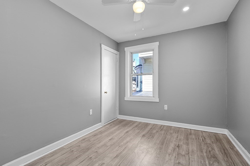 90 Quequechan Street Fall River, MA 02723 - Photo 23 of 41