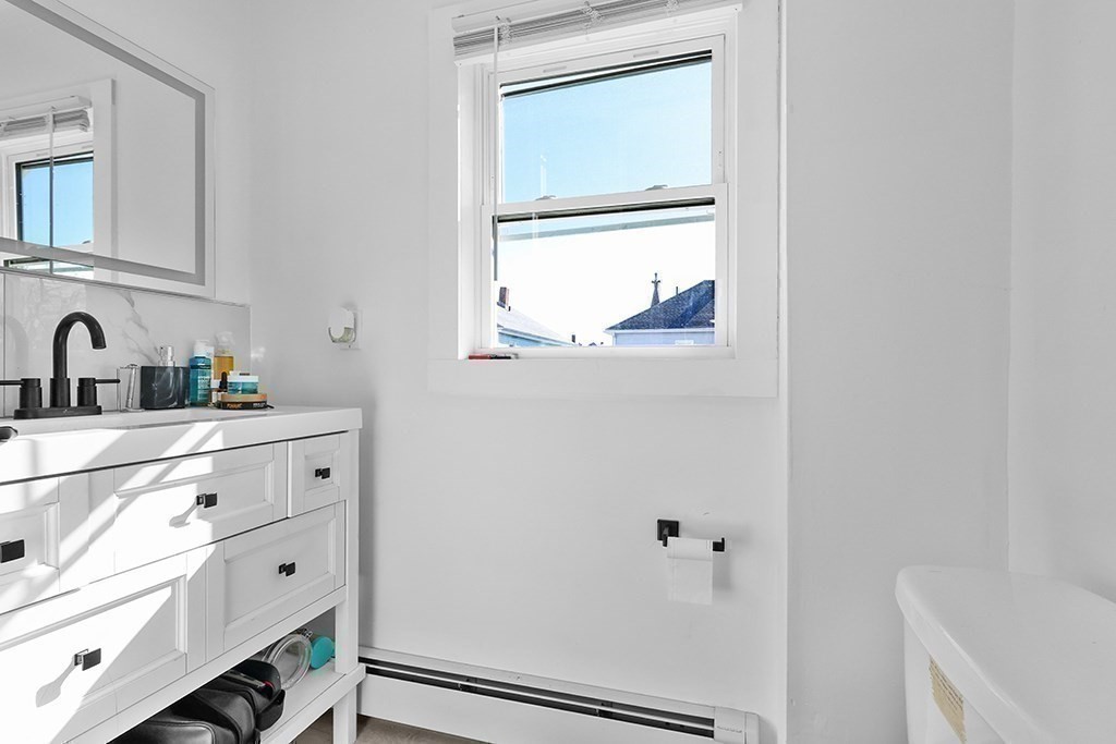 90 Quequechan Street Fall River, MA 02723 - Photo 34 of 41