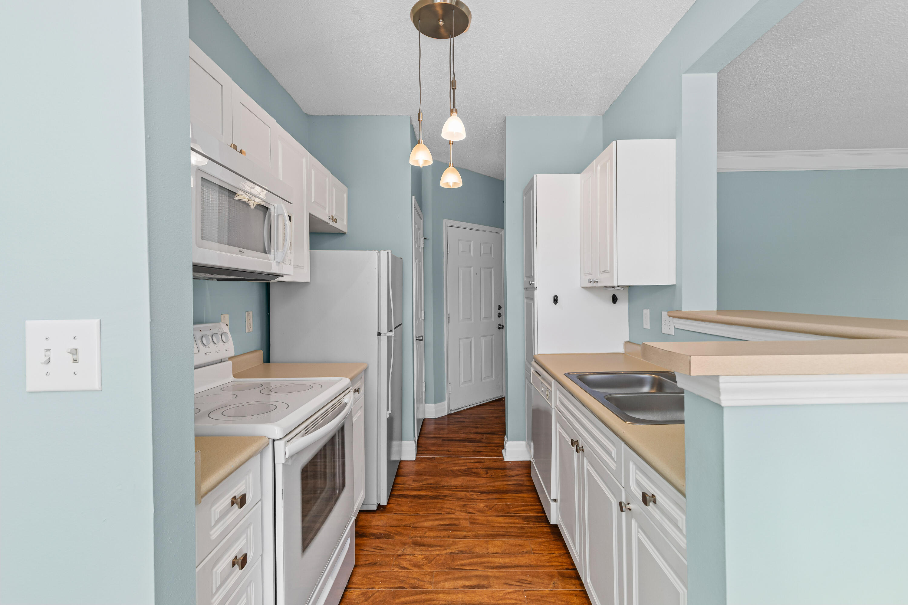 2322 Chatelain Way Mount Pleasant, SC 29464 - Photo 14 of 28 2322-Chatelain-8