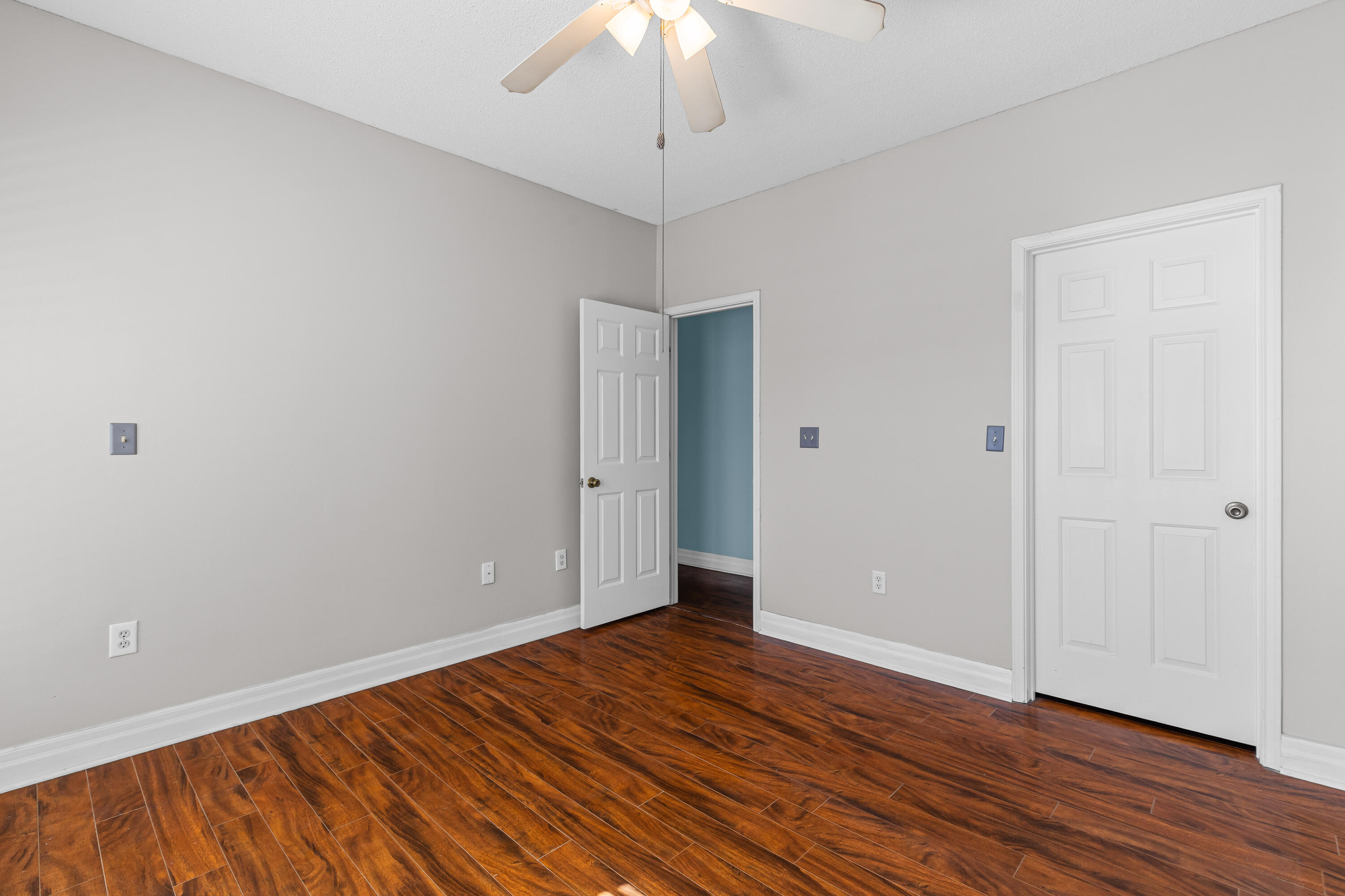 2322 Chatelain Way Mount Pleasant, SC 29464 - Photo 16 of 28 2322-Chatelain-17