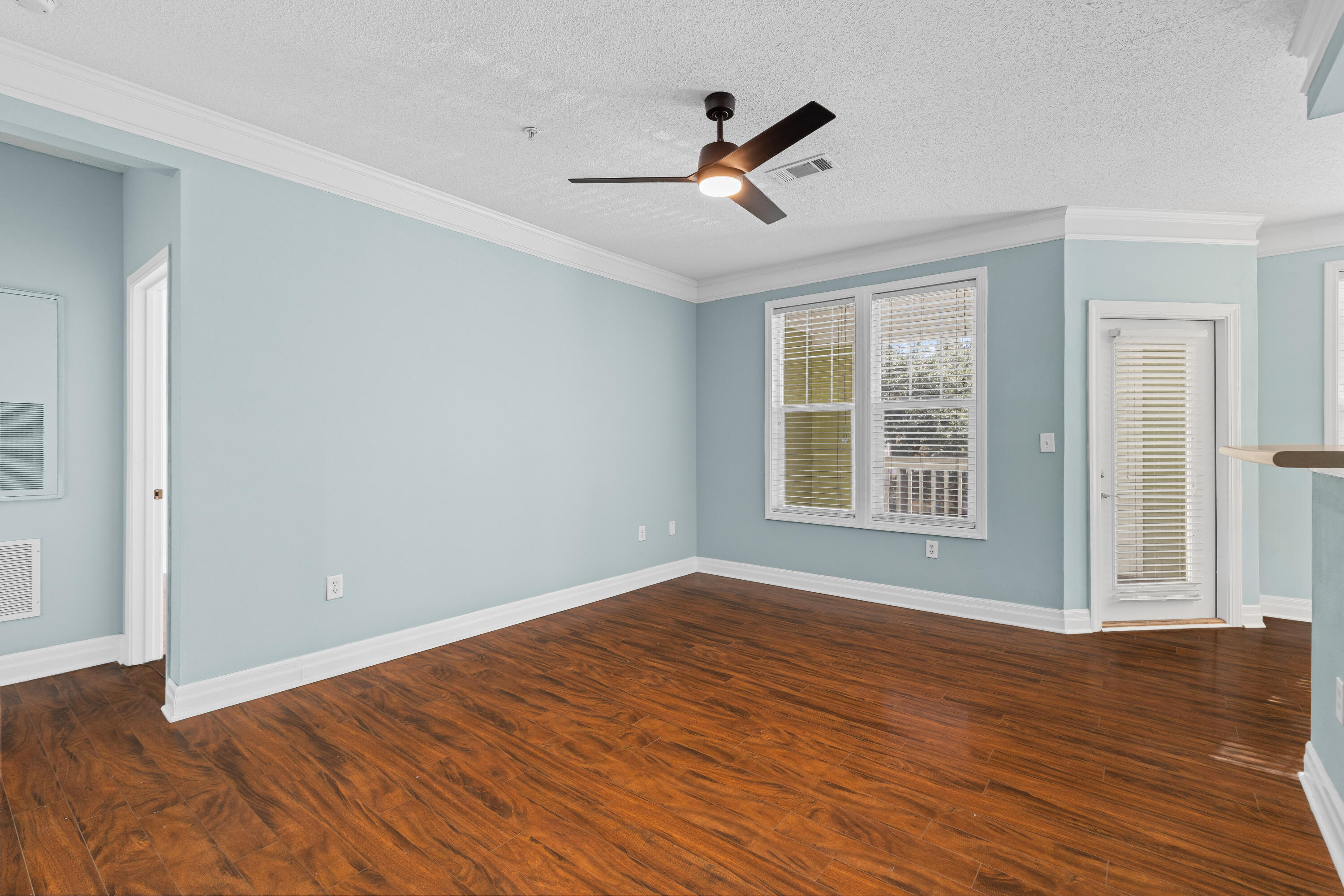 2322 Chatelain Way Mount Pleasant, SC 29464 - Photo 7 of 28 2322-Chatelain-4