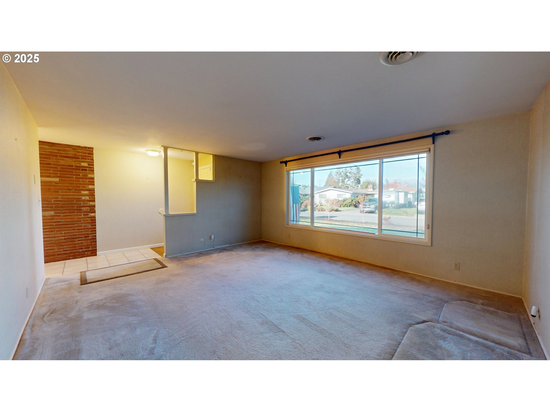 1671 T Street Springfield, OR 97477 - Photo 3 of 42