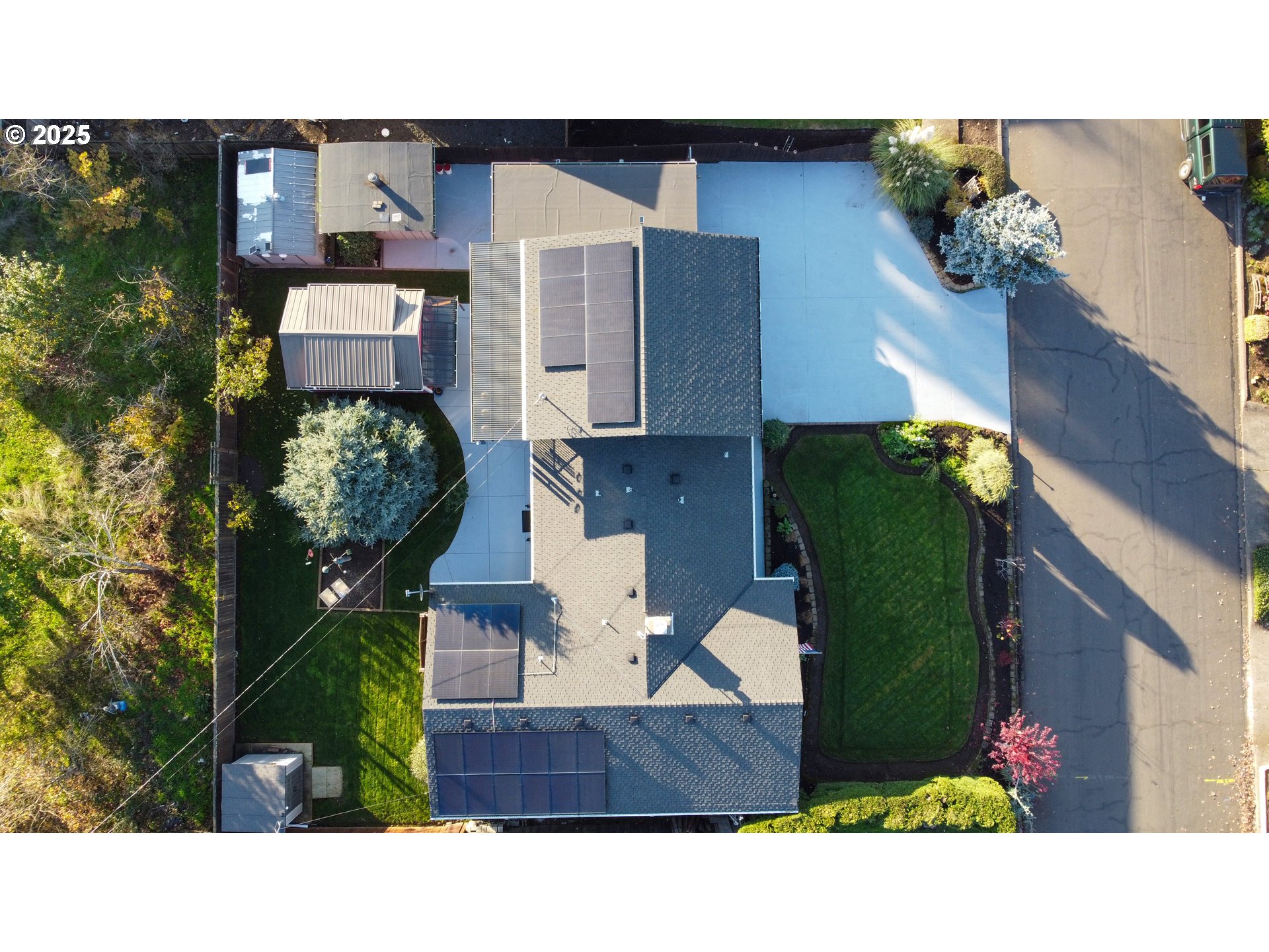 1671 T Street Springfield, OR 97477 - Photo 39 of 42