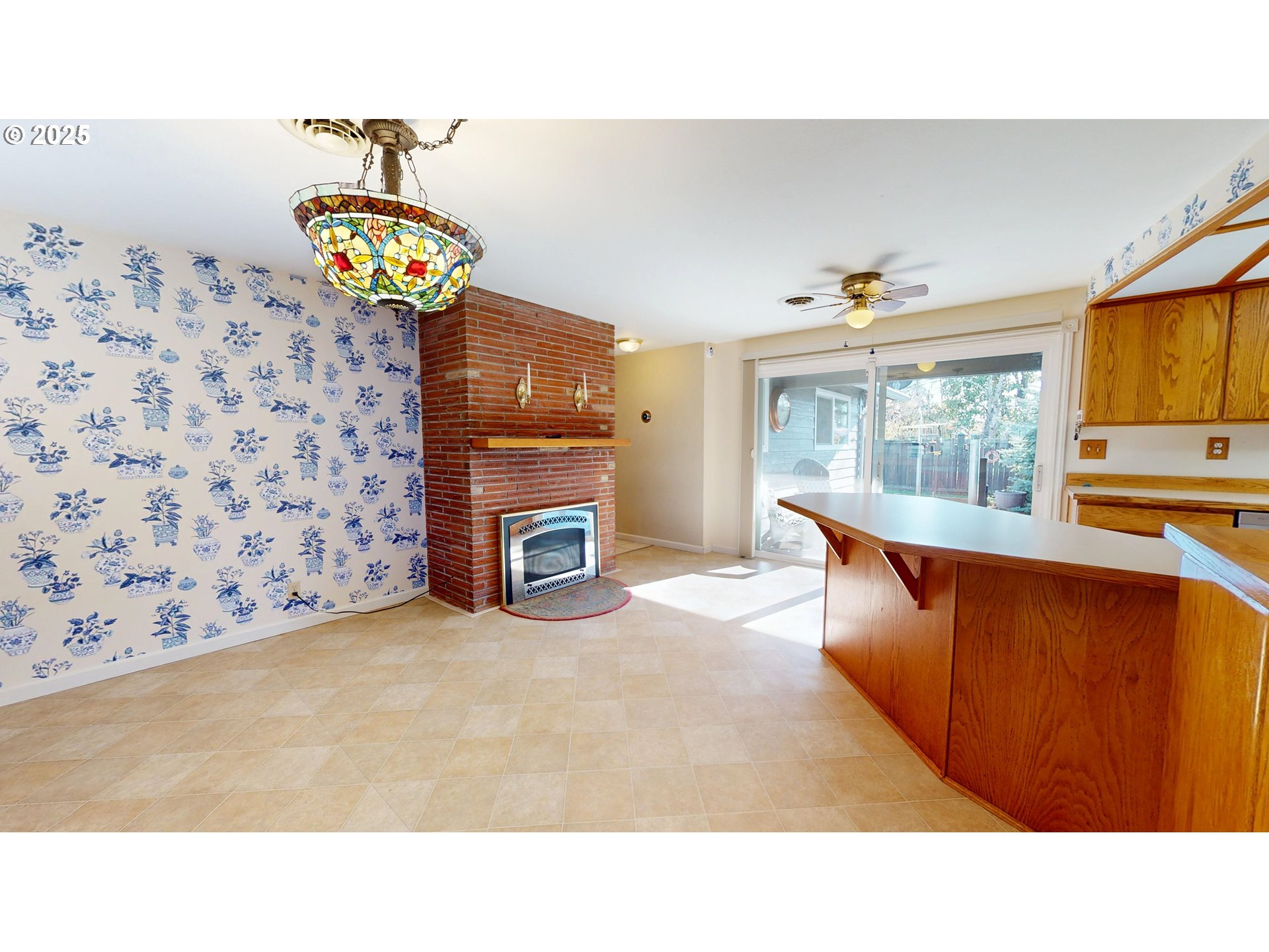 1671 T Street Springfield, OR 97477 - Photo 6 of 42