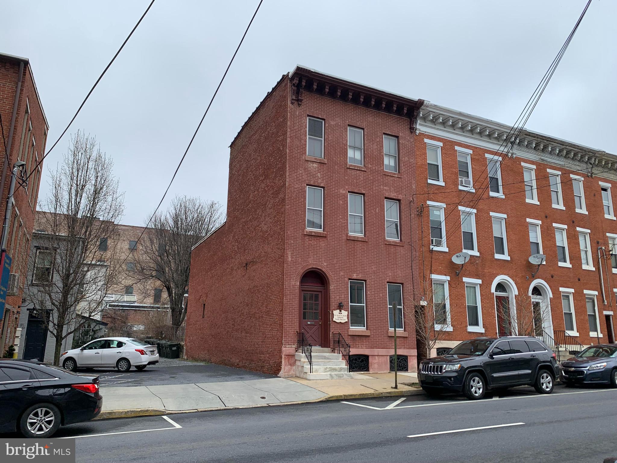 11 East Walnut Street Lancaster, PA 17602 - Photo 2 of 2