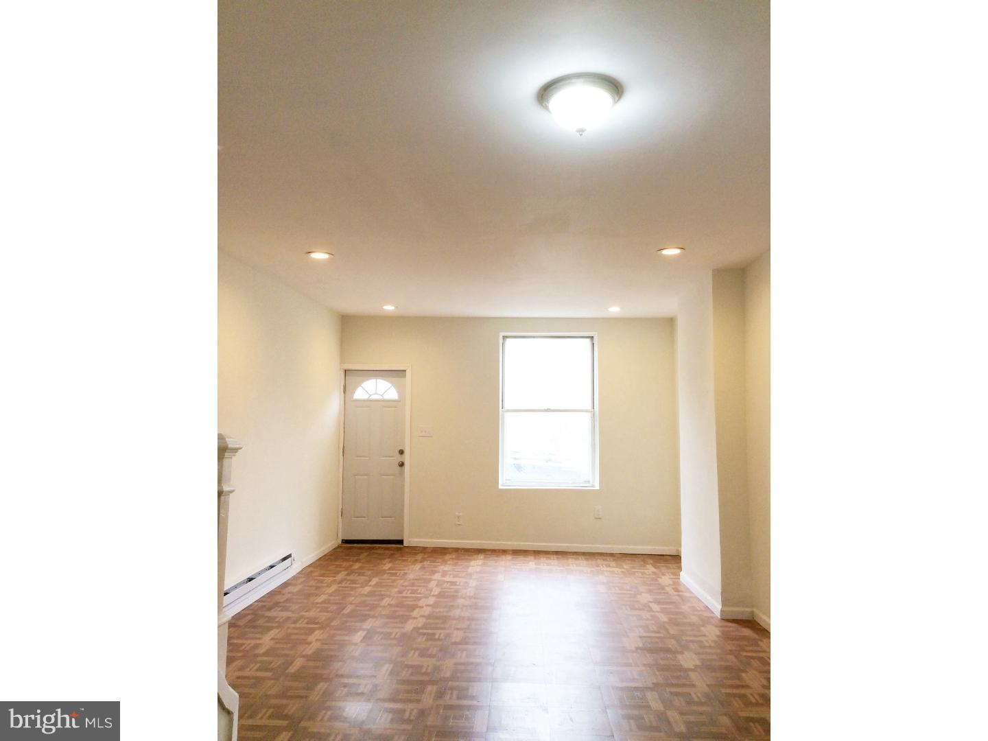 3034 Rorer Street Philadelphia, PA 19134 - Photo 4 of 22 Living Room
