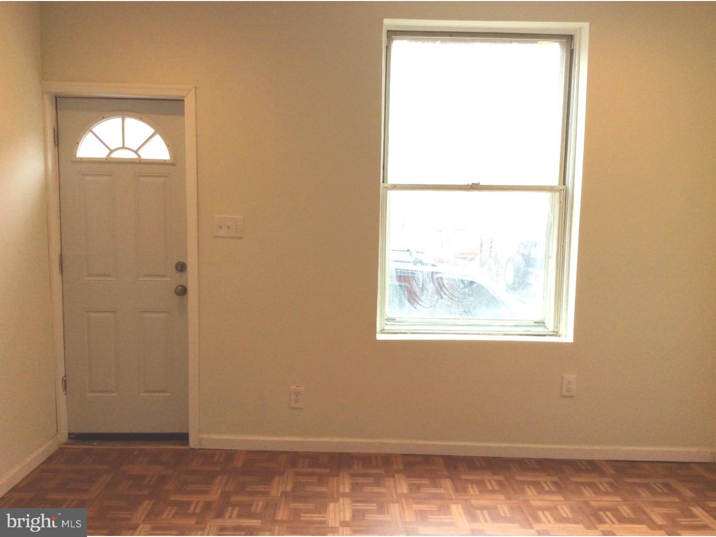 3034 Rorer Street Philadelphia, PA 19134 - Photo 6 of 22 Living Room