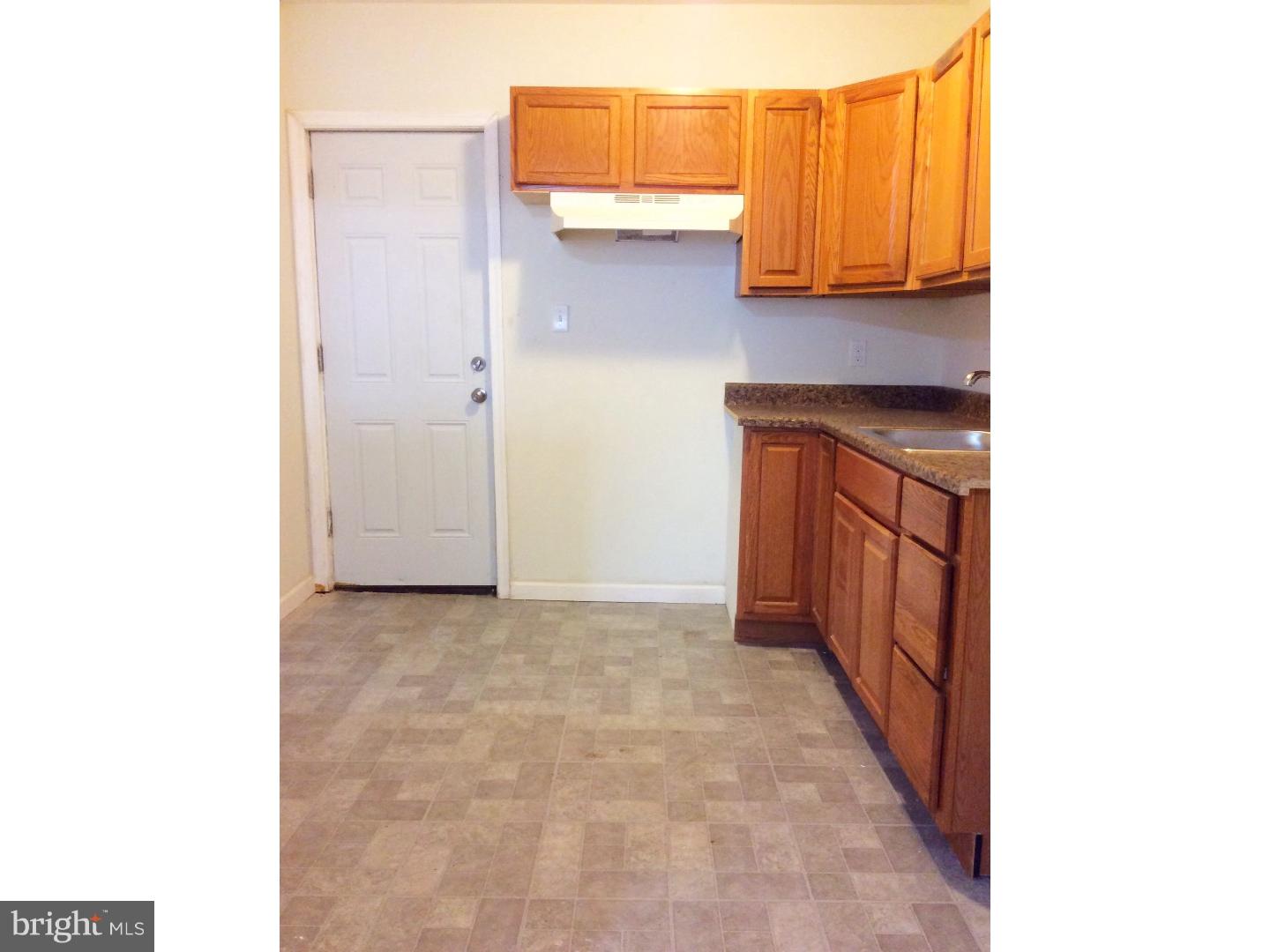 3034 Rorer Street Philadelphia, PA 19134 - Photo 10 of 22 Kitchen