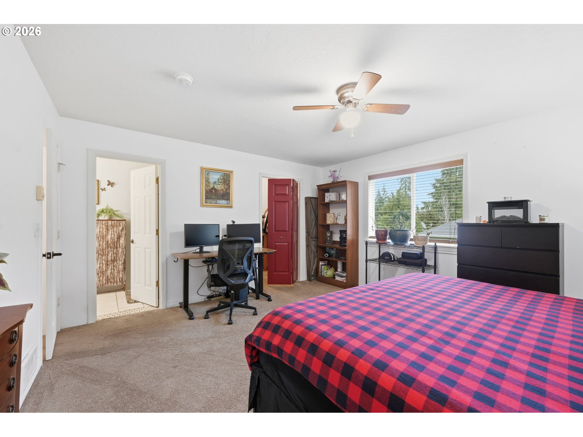 6842 Jessica Drive Springfield, OR 97478 - Photo 14 of 34