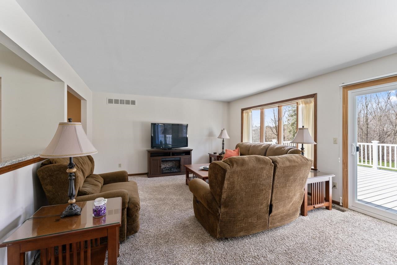 5802 Pratt Road Lapeer, MI 48446 - Photo 7 of 33