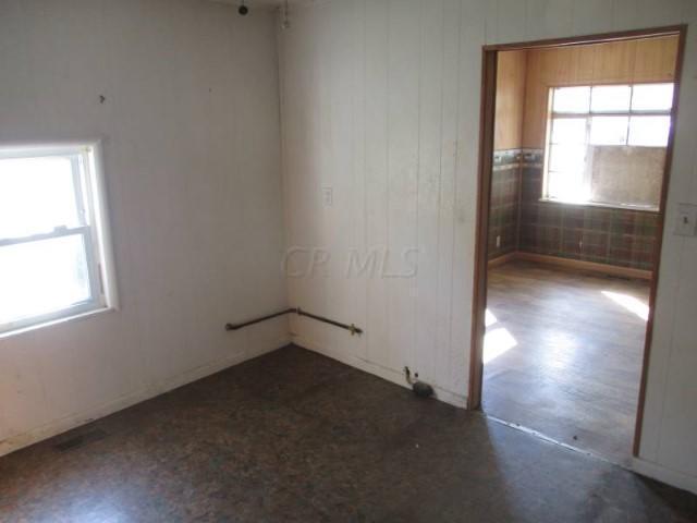 176 Betz Road Columbus, OH 43207 - Photo 3 of 10 Gallery Image 3
