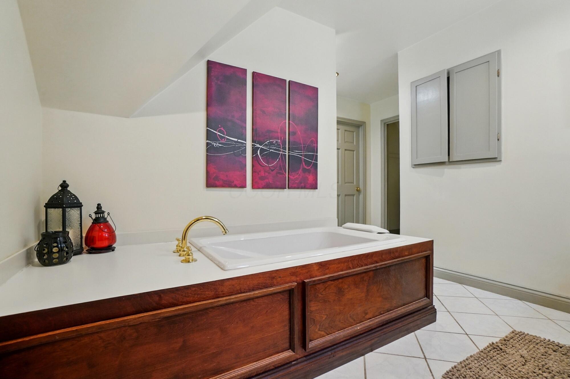 8384 Morris Road Hilliard, OH 43026 - Photo 41 of 60 043