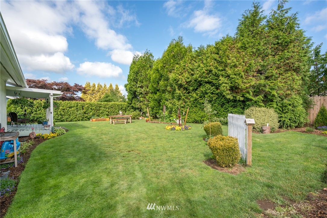 417 Cascade Way Lynden, WA 98264 - Photo 18 of 24 Gallery Image 18