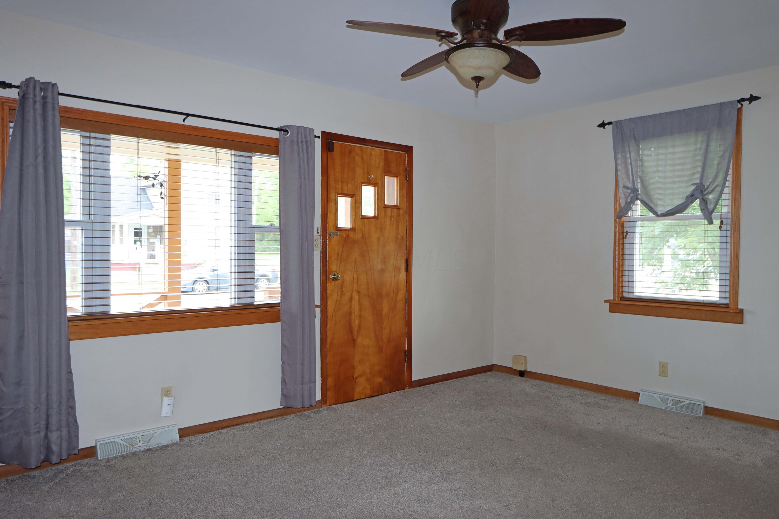 303 Waterloo Street Marion, OH 43302 - Photo 6 of 44 IMG_5045_edited-1