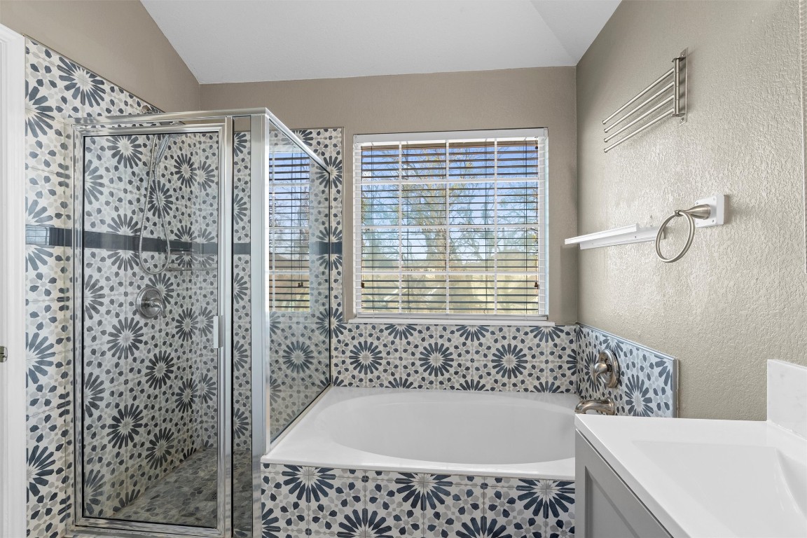 2012 Huxley Lane Round Rock, TX 78664 - Photo 18 of 28