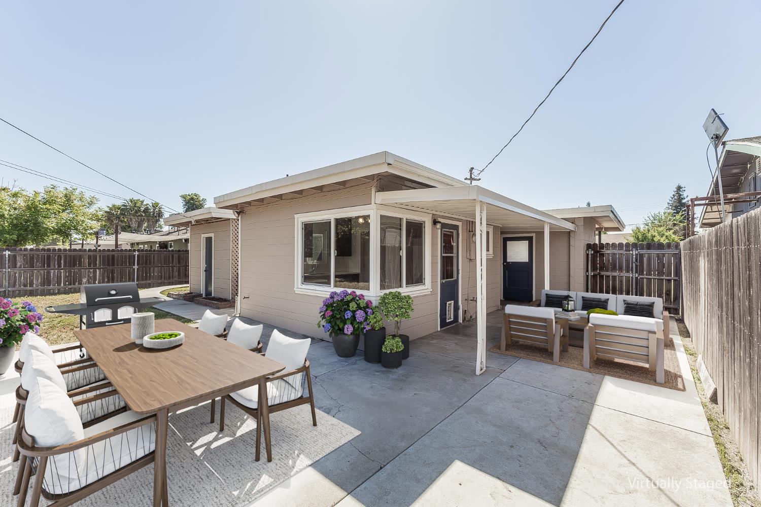 208 West Hampton Way Fresno, CA 93705 - Photo 26 of 40