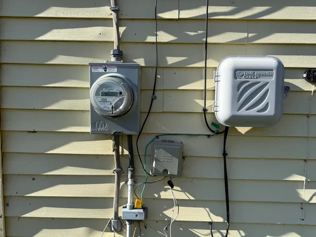 $79,900 | 15 Lagrange Road, Howland, ME 04448