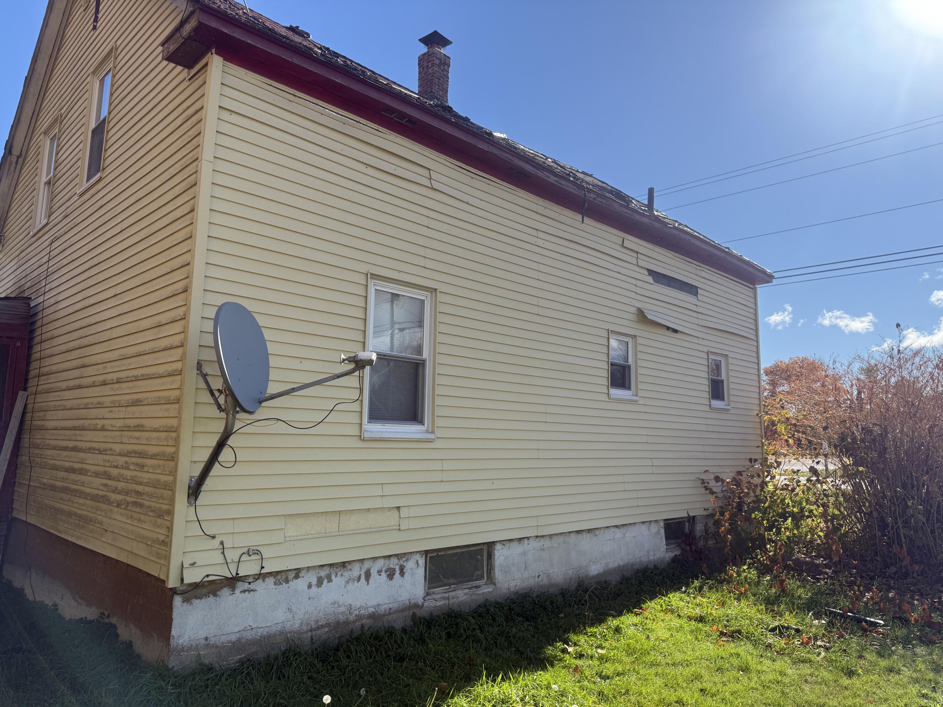 15 Lagrange Road Howland, ME 04448 - Photo 5 of 21 IMG_1451