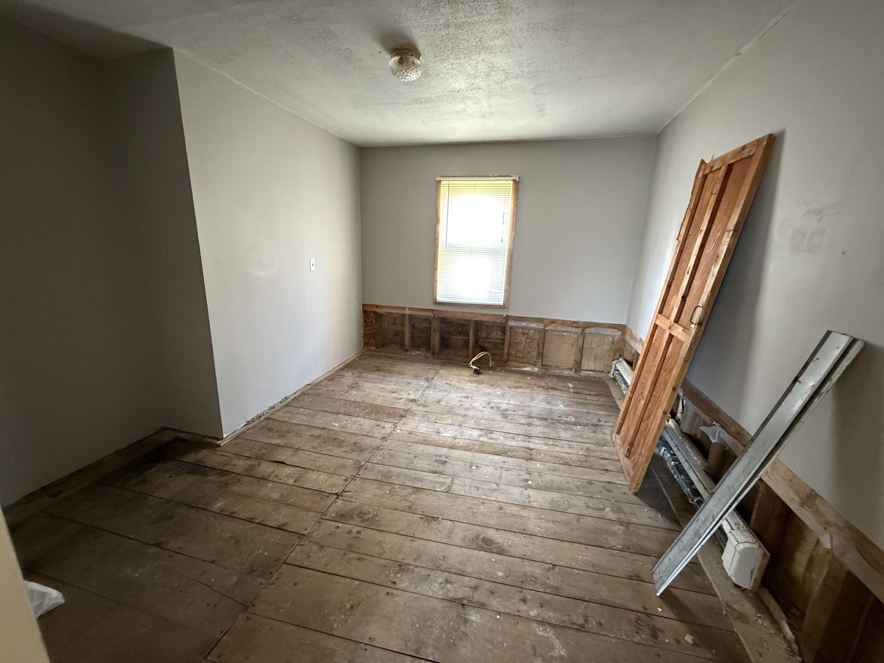 15 Lagrange Road Howland, ME 04448 - Photo 7 of 21 IMG_1454