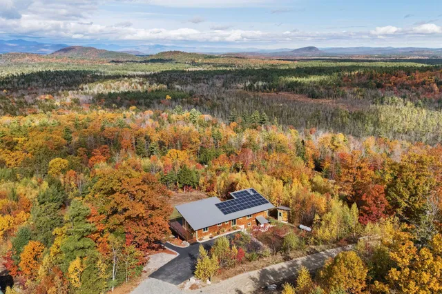 $999,900 | 42 Moose Hollow Lane, Brownfield, ME 04010
