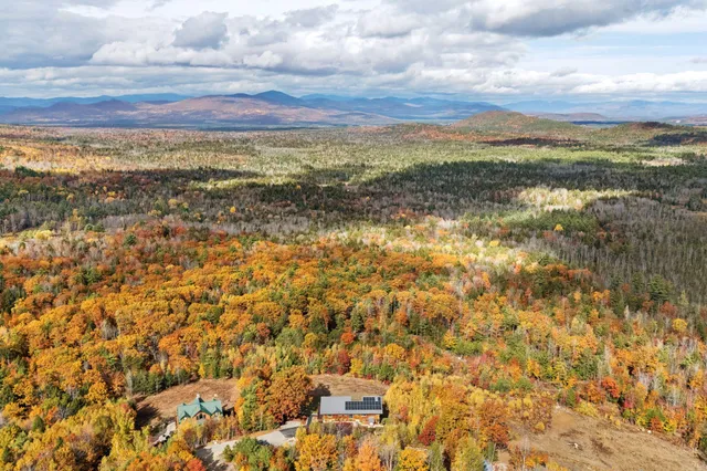 $999,900 | 42 Moose Hollow Lane, Brownfield, ME 04010