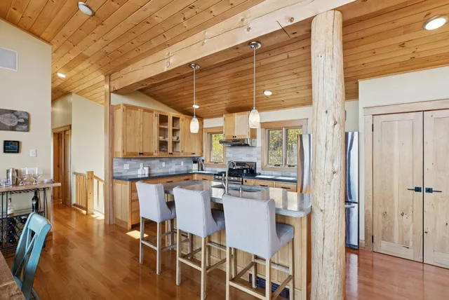 $999,900 | 42 Moose Hollow Lane, Brownfield, ME 04010