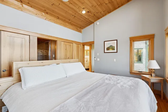 $999,900 | 42 Moose Hollow Lane, Brownfield, ME 04010