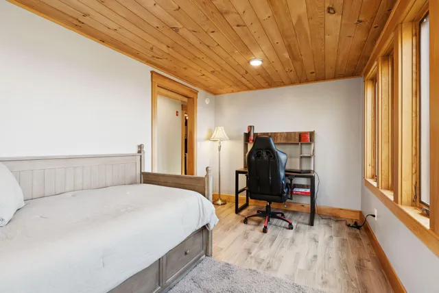 $999,900 | 42 Moose Hollow Lane, Brownfield, ME 04010